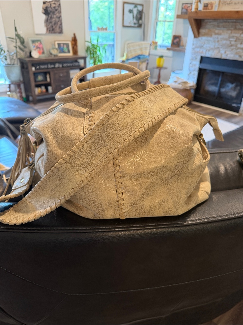 HOBO Buffed Gold Leather Whipstitch Sheila Bag (Rachel wallet NWT included)